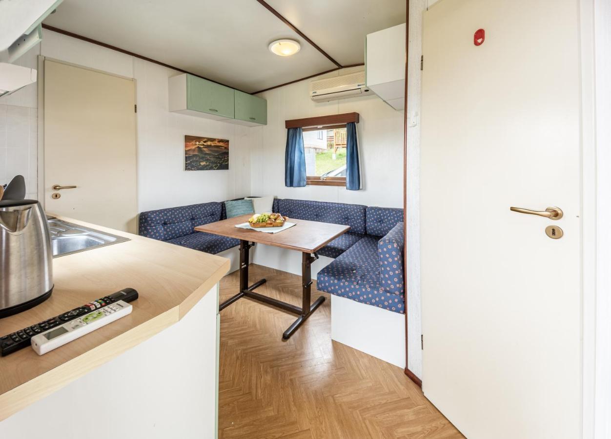 Mobilheim Chalet - Výrovická přehrada Vyrovice Esterno foto